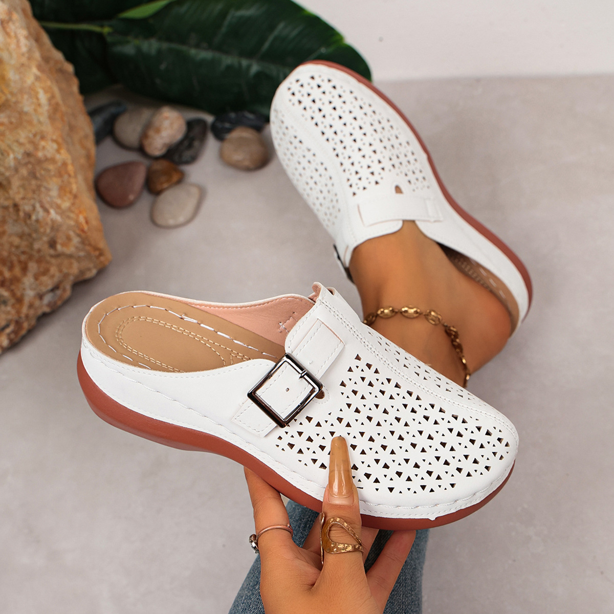 https://cf.cjdropshipping.com/quick/product/139fe93e-9cb9-4bfa-89f6-eb6aae8162c3.jpg