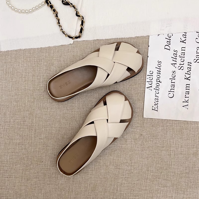 Retro Soft-leather Closed-toe Slides For Women Summer Outdoor Wear