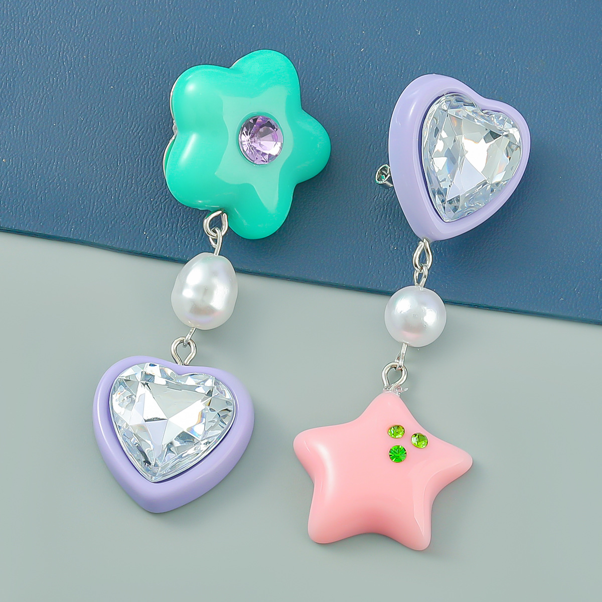 Flower Five-pointed Star Love Resin Diamond Asymmetric Earrings