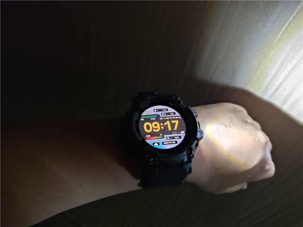 Compass Flash Light 1.32 Inch smartwatch