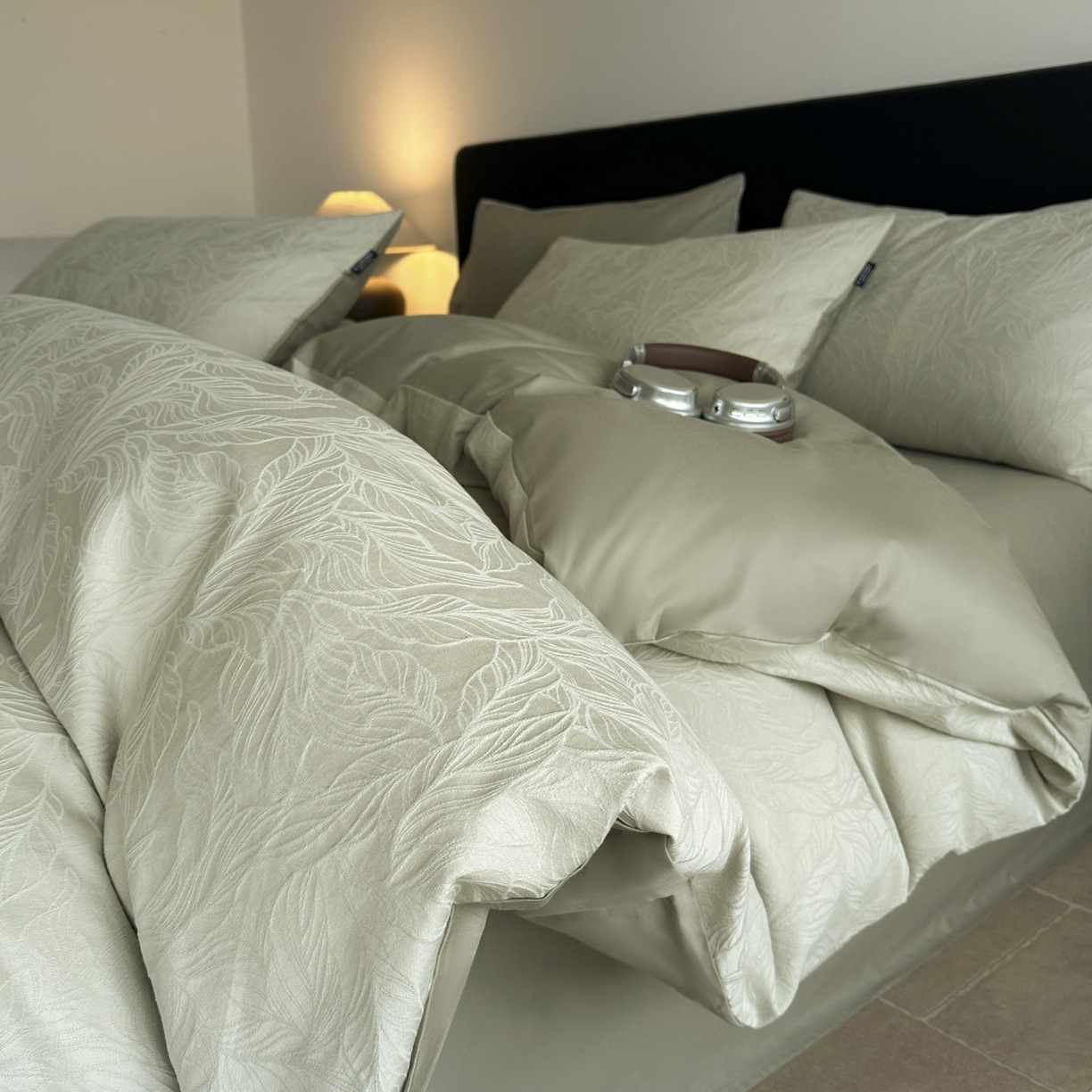 Large Jacquard Four-piece Set Pure Cotton With A Touch Of Light Luxuryduvet Cover And Bed Sheets