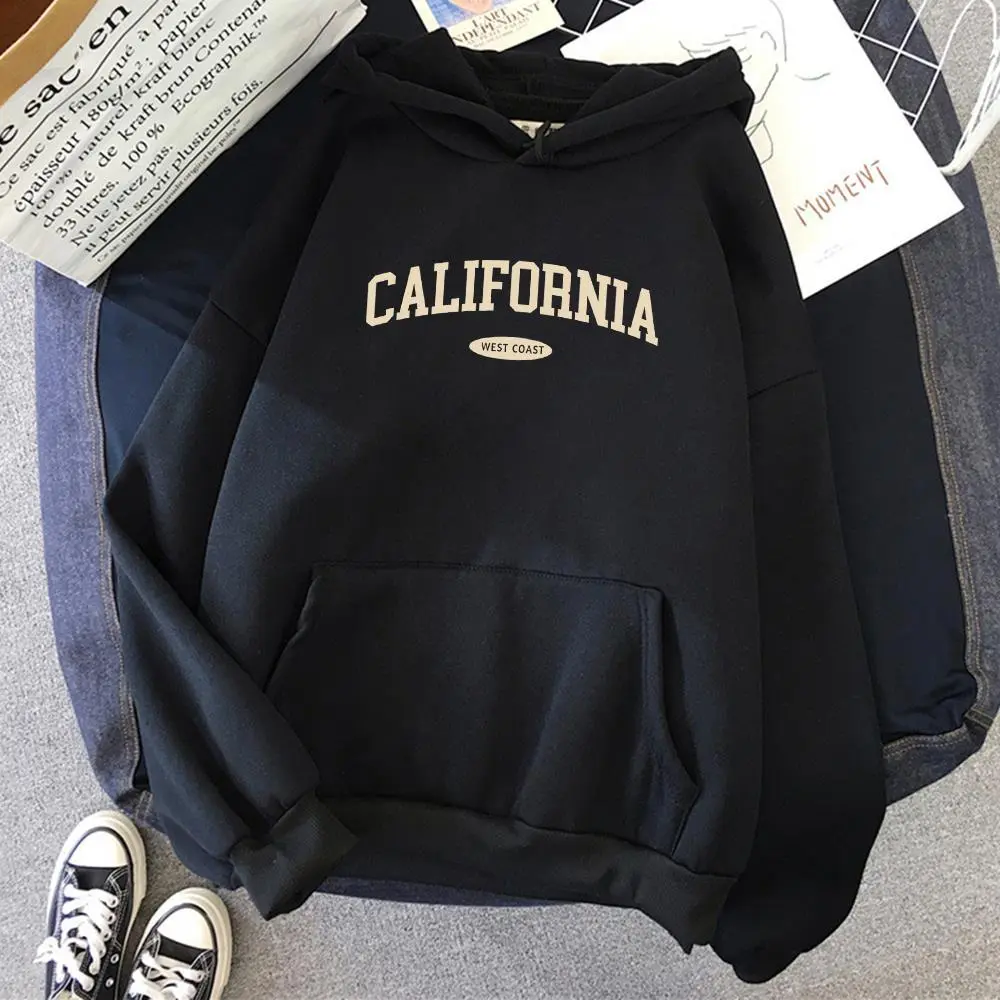 Women's Hooded Street Pocket Round Neck Sweatshirt - Black