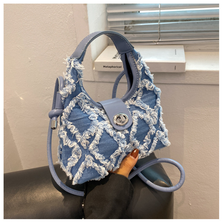 Title 4, Borsa donna in denim monospalla a mezzaluna con...