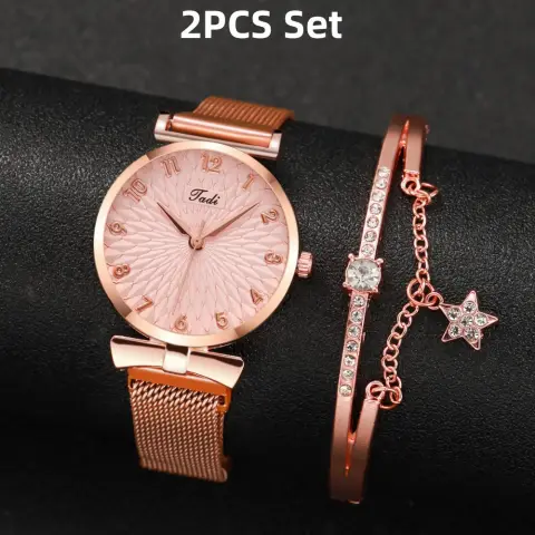 Suit Women's Quartz Watch with Bracelet