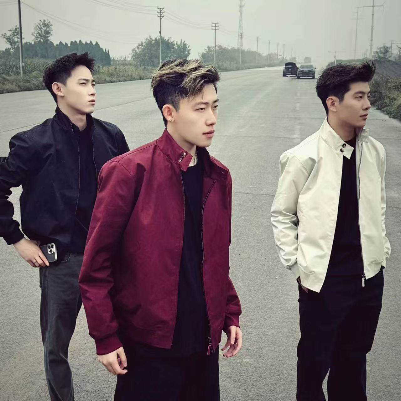 Mens Windproof Stand Neck Long Sleeve Jacket For Spring And Autumn thumbnail 3