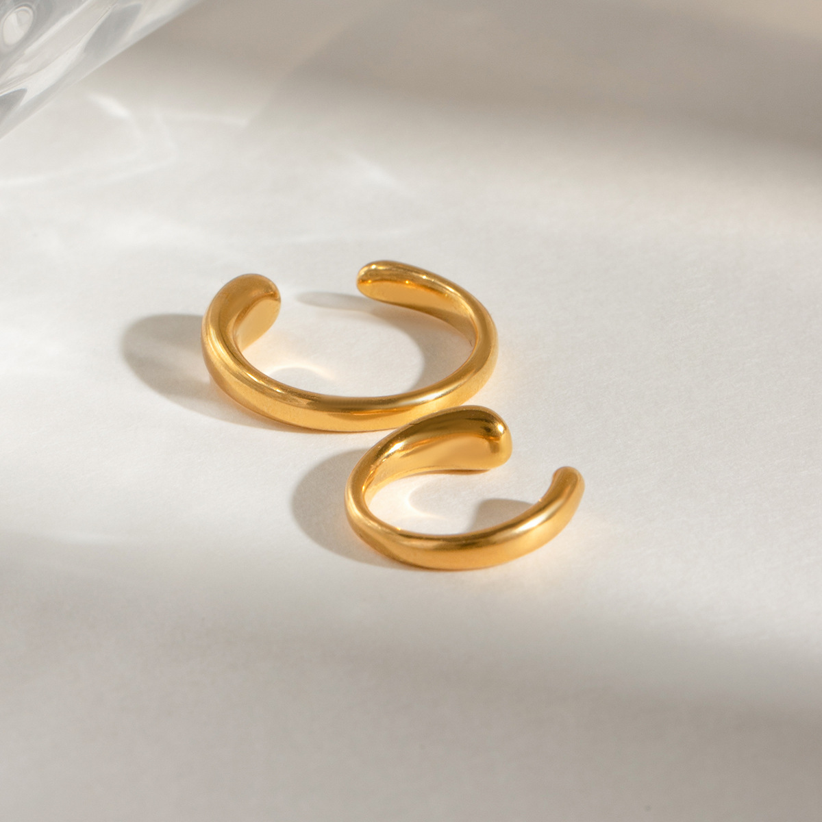 Stainless Steel Glossy Minimalist Design Titanium Steel