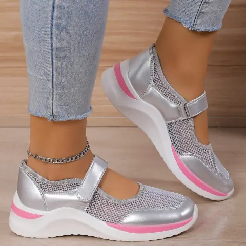 Women's Casual Thick Bottom Breathable Velcro Mesh Surface Shoes