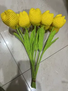Hand-woven Wool Simulation Bouquet Tulip Creative Flower - Yellow - View 1