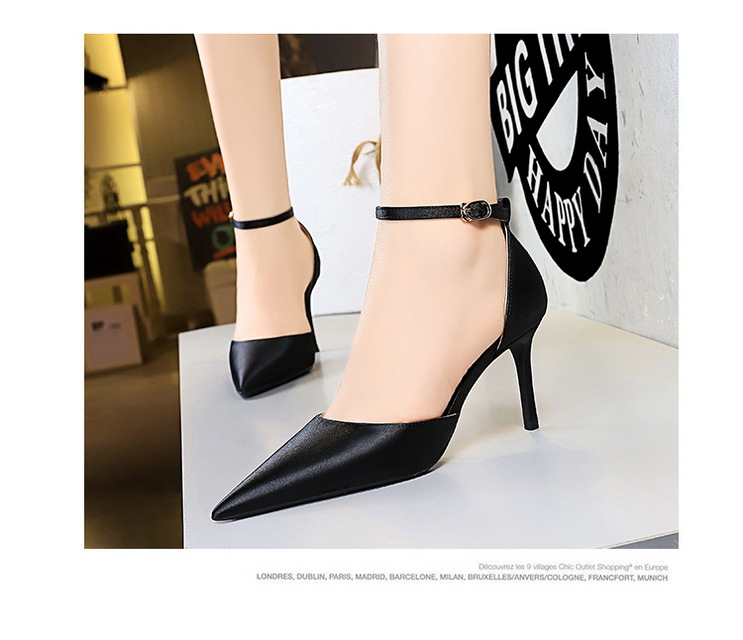 Title 5, Dames Simple Hollow Heels, elegante en comforta...