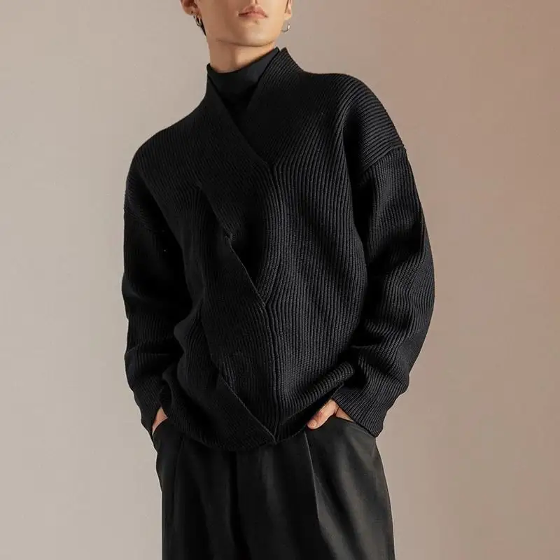 Japanese-style V-neck Sweater For Men Niche