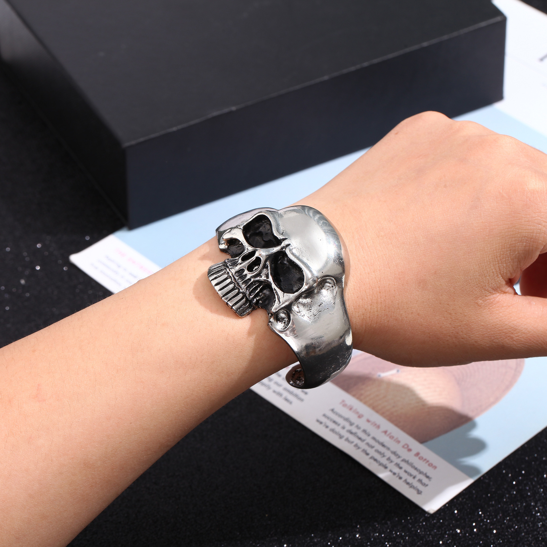 Retro Men's Alloy Bracelet Trendy