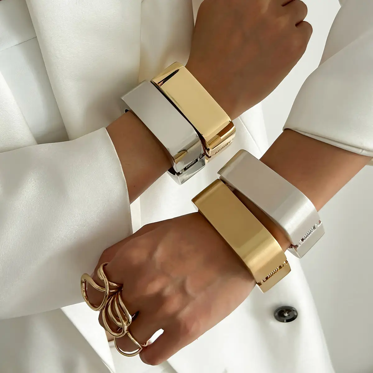 Metal Texture Glossy Spring Bracelet Female Geometric Square Mirror Bracelet