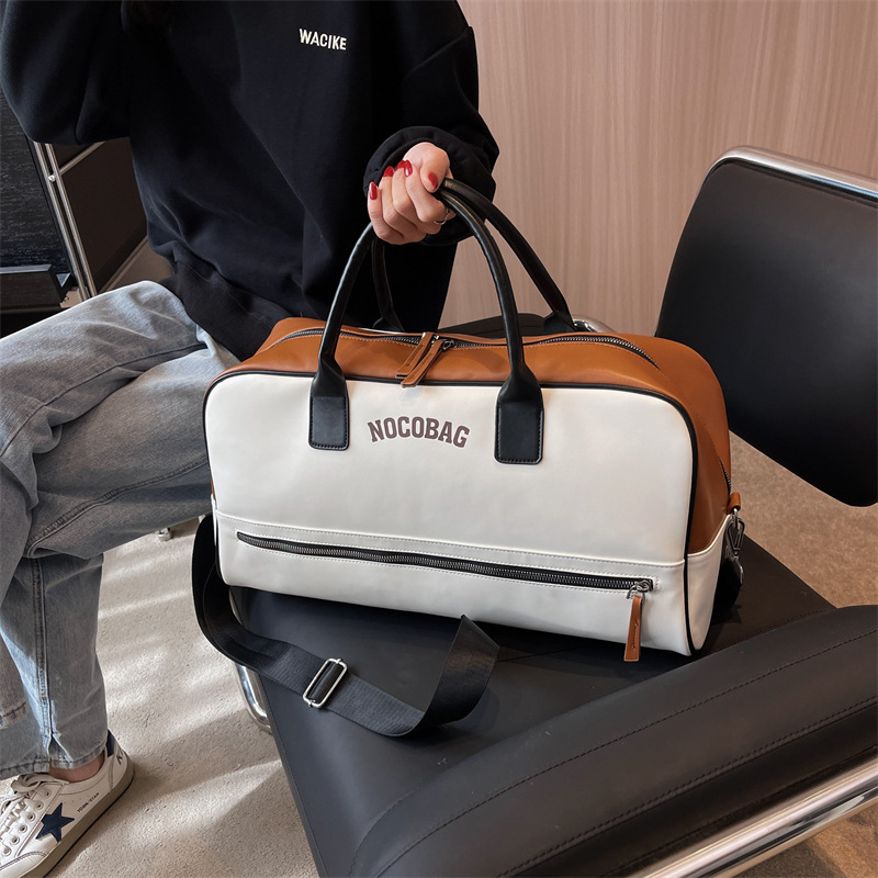 Womens Lightweight Versatile Crossbody Or Shoulder Daypack