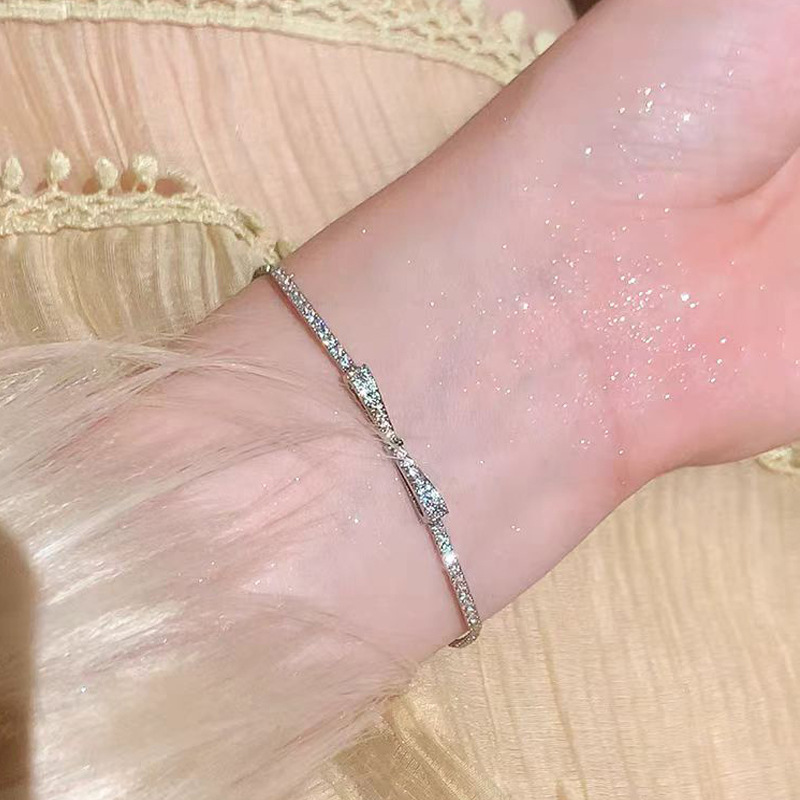 Super Flash Zircon Love Women's Bracelet - Picture 16 of 31