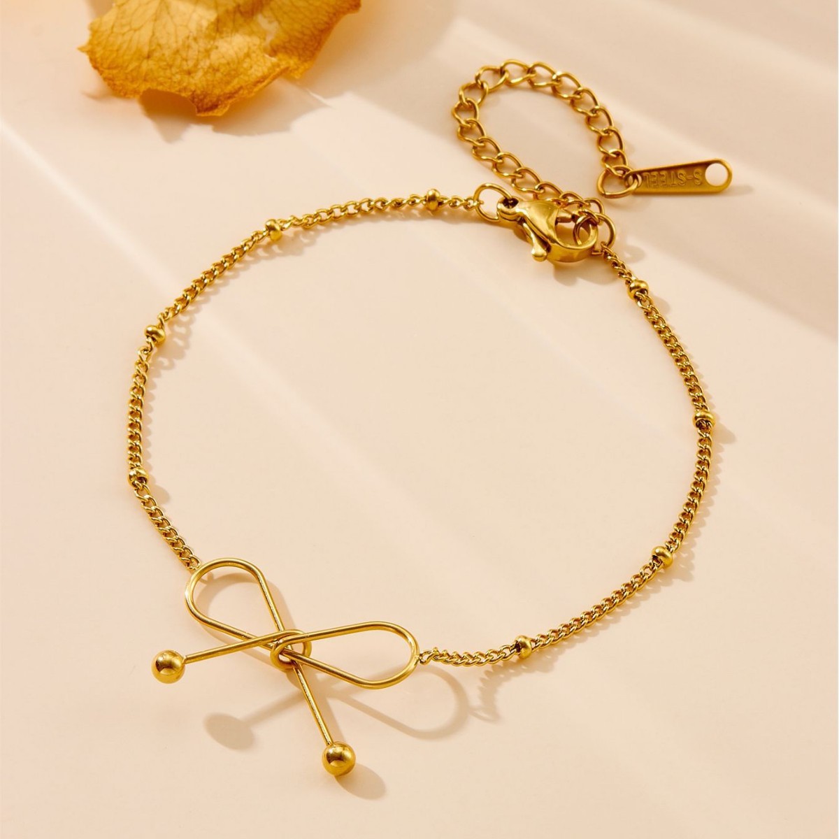 https://cf.cjdropshipping.com/quick/product/1644ce28-c2ef-4019-a9f4-f7f48541b555.jpg