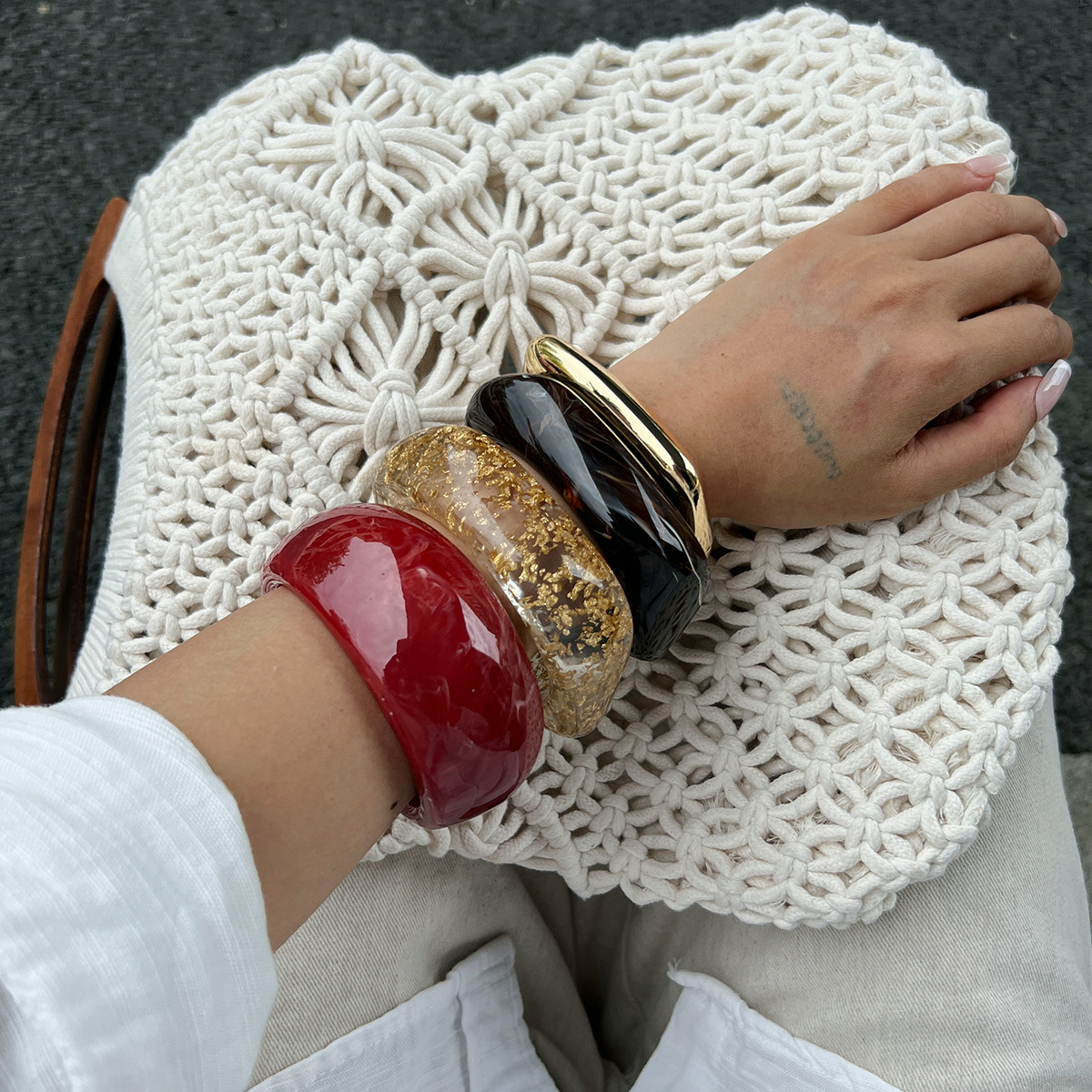 Acrylic Bracelet, Semi-transparent, Fashionable And Vintage, European And American Style Resin