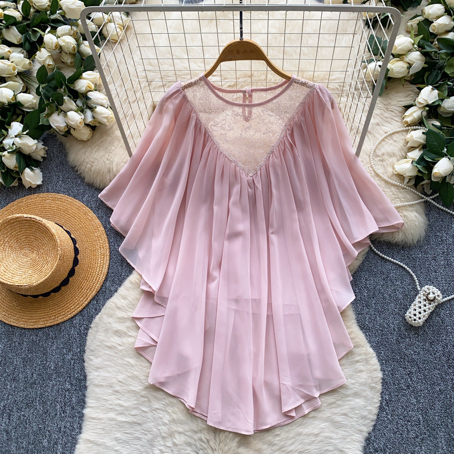 Women's Solid Color French Gentle Lace Chiffon Patchwork Shirt