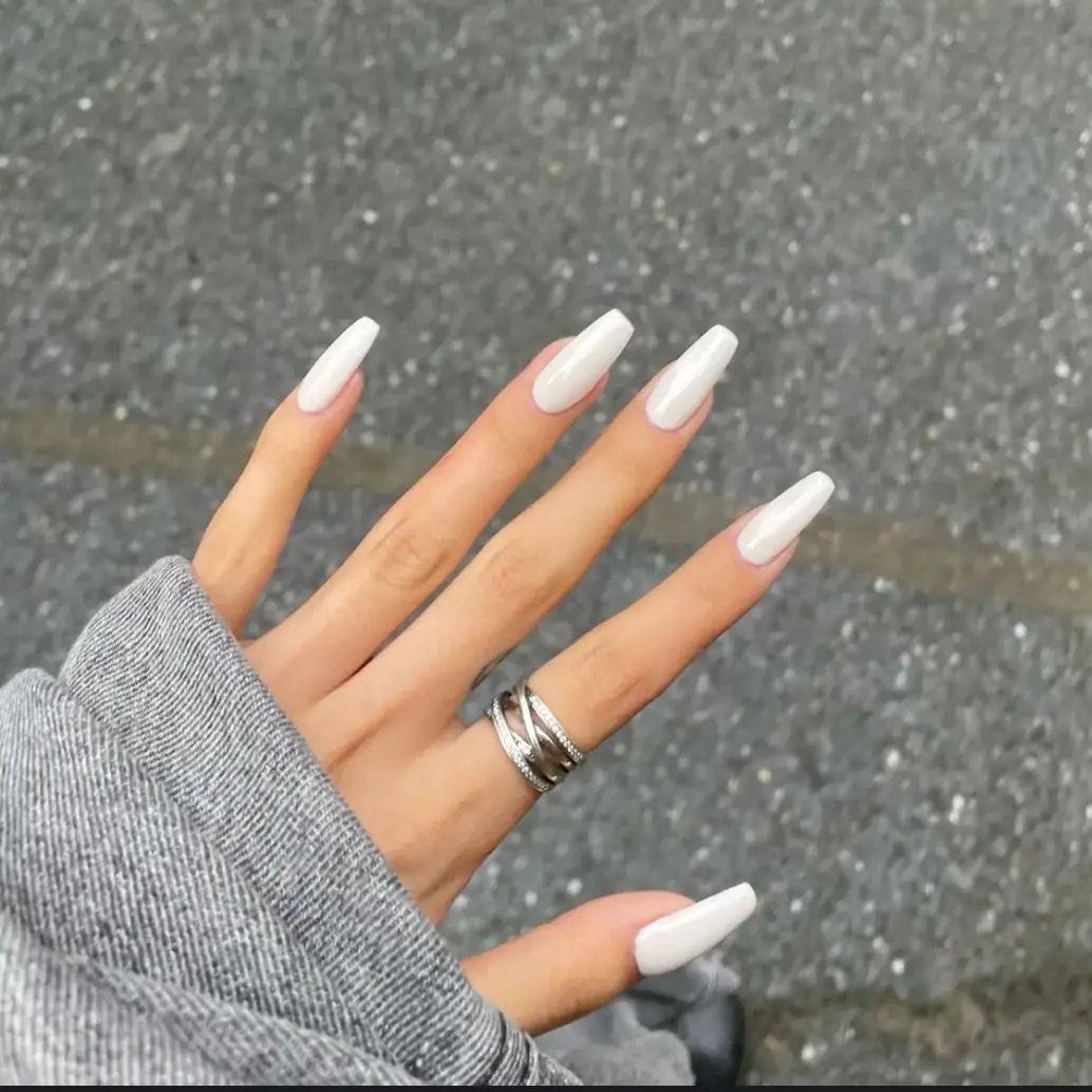 Ballet Bright White Fake Nail Tip Wear