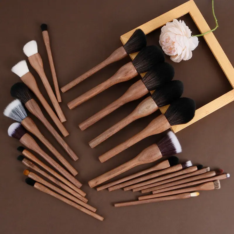 H Set Brush Vintage Soft Black Walnut