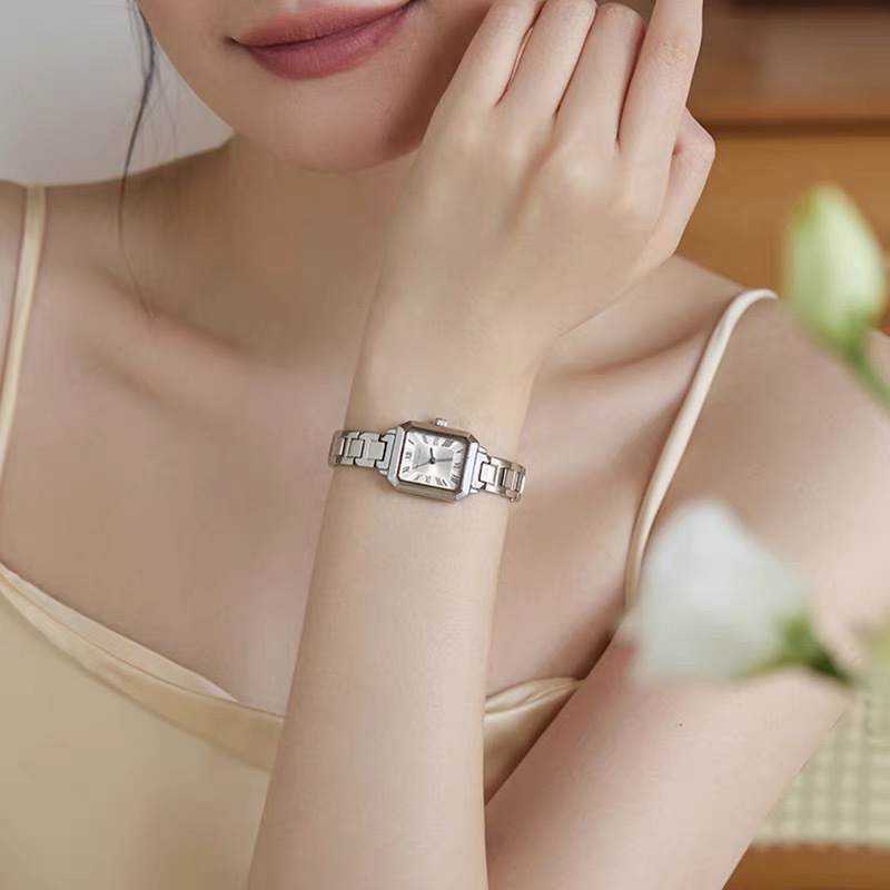New Square Watch Womens Fashionable And Elegant Style 6