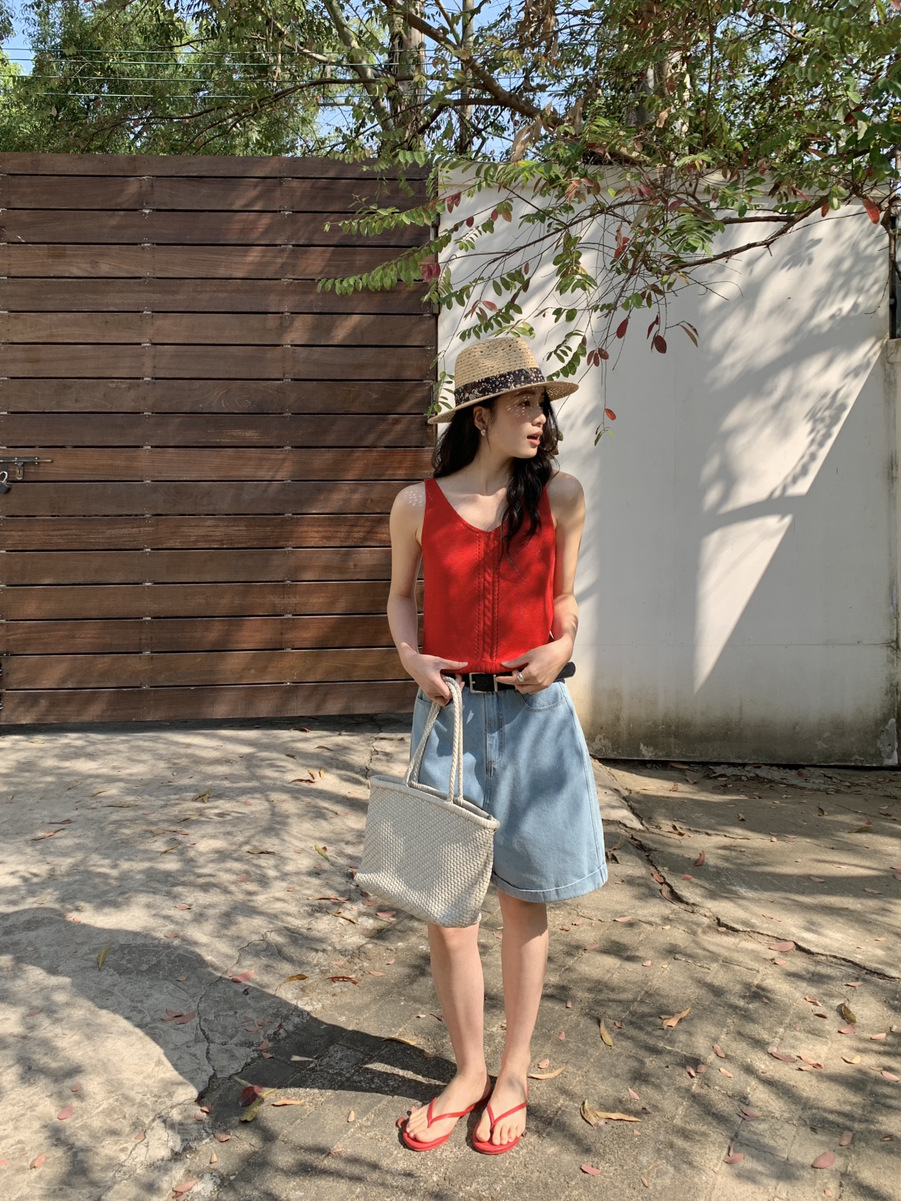 Outerwear Base-layer Slip Knit Vest Outerwear Base-layer Slip Knit Vest
