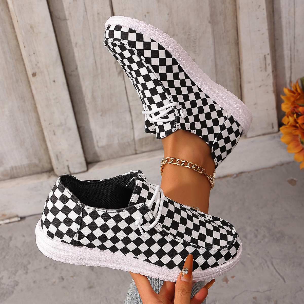 Canvas Plaid Low-Top Flats