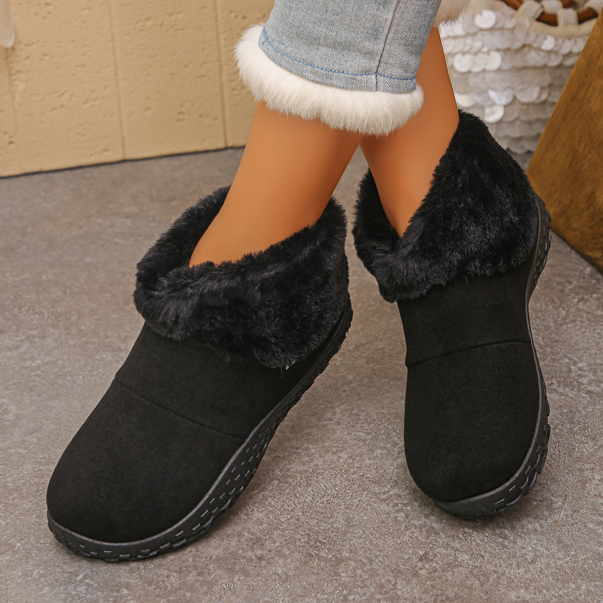 Women's winter slipper boots product image 8
