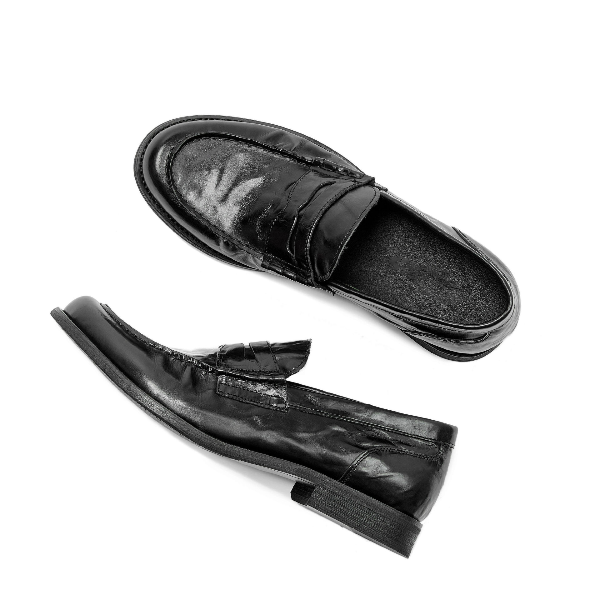 Mens Business-Casual Commuter Leather Shoes With Pleats