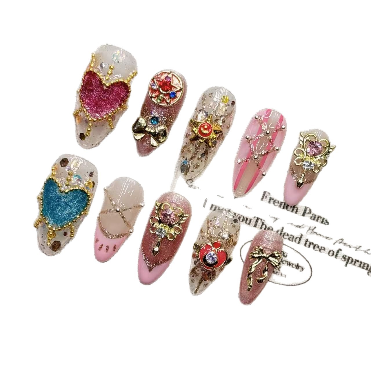 Sailor Moon Colorful Heart Boutique Handmade Nail Art — foto 4