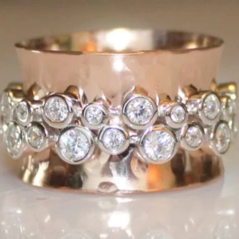 Heavy-duty Wide-band Rose Gold Ring Inlaid With Zircons