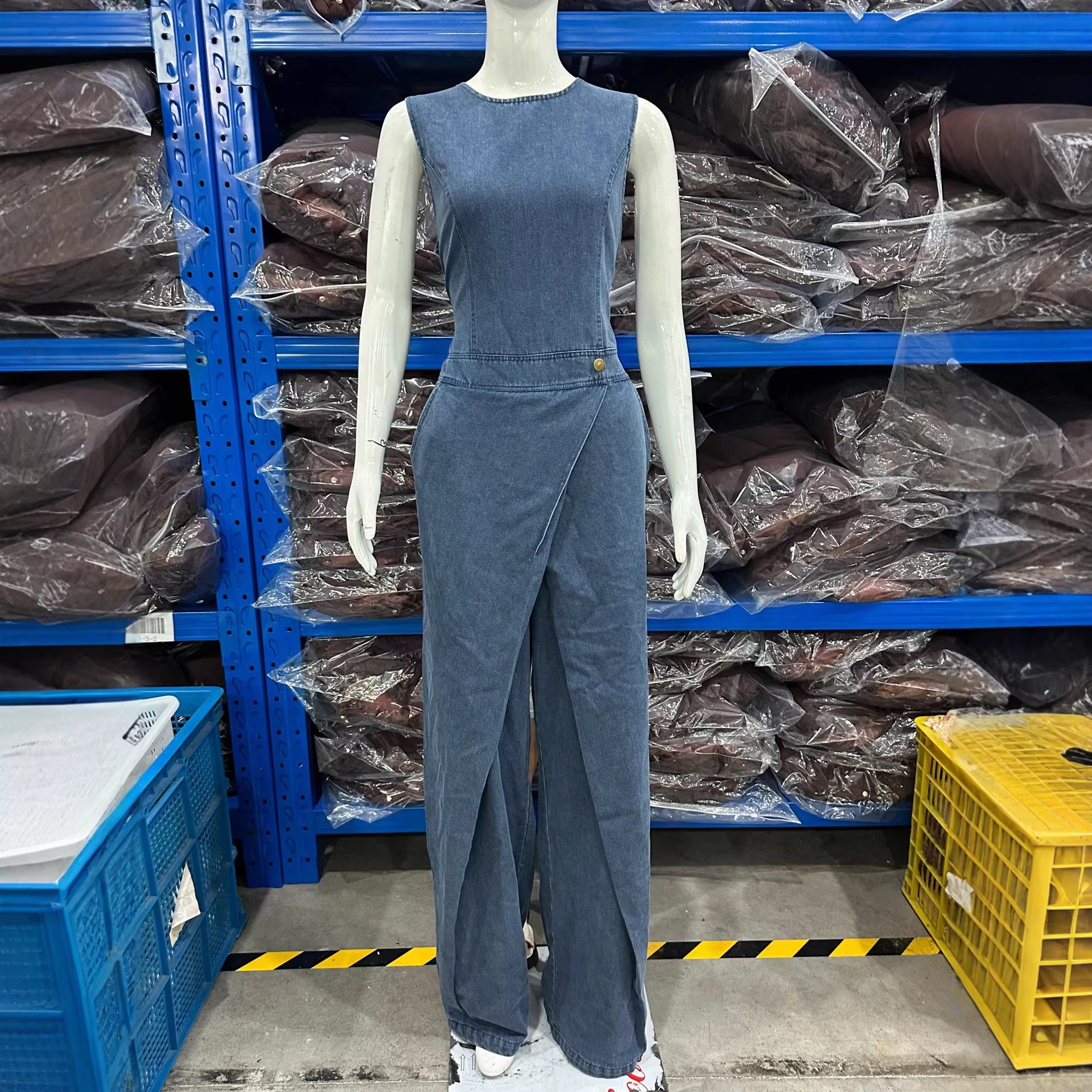 Women's Fashion Trendy Cowprint Sleeveless Jumpsuit 1