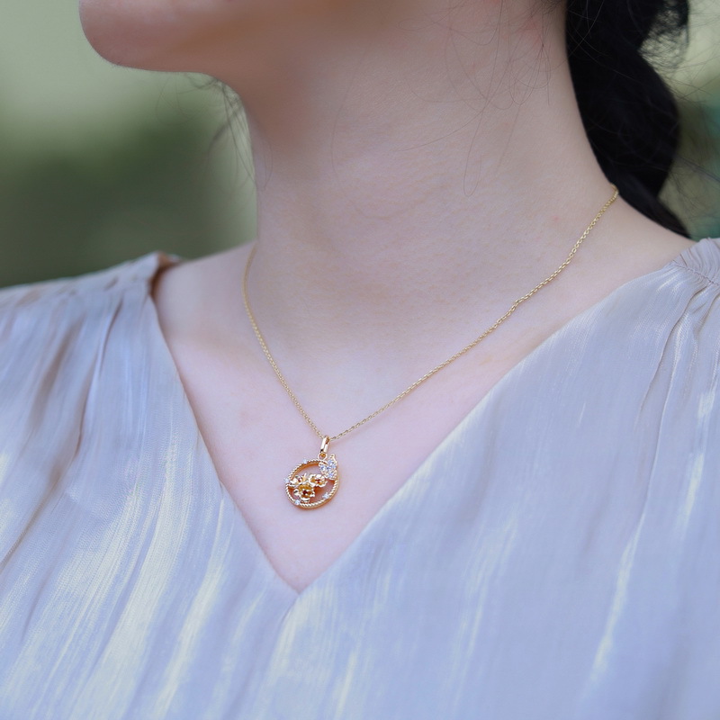 Love Of Butterfly S925 Silver Plating Gold Flower Pendant Necklace