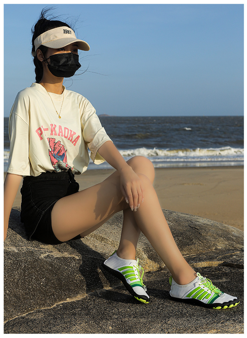Unisex Water Shoes - Non-Slip Breathable Aquatic Shoes — detail view 19