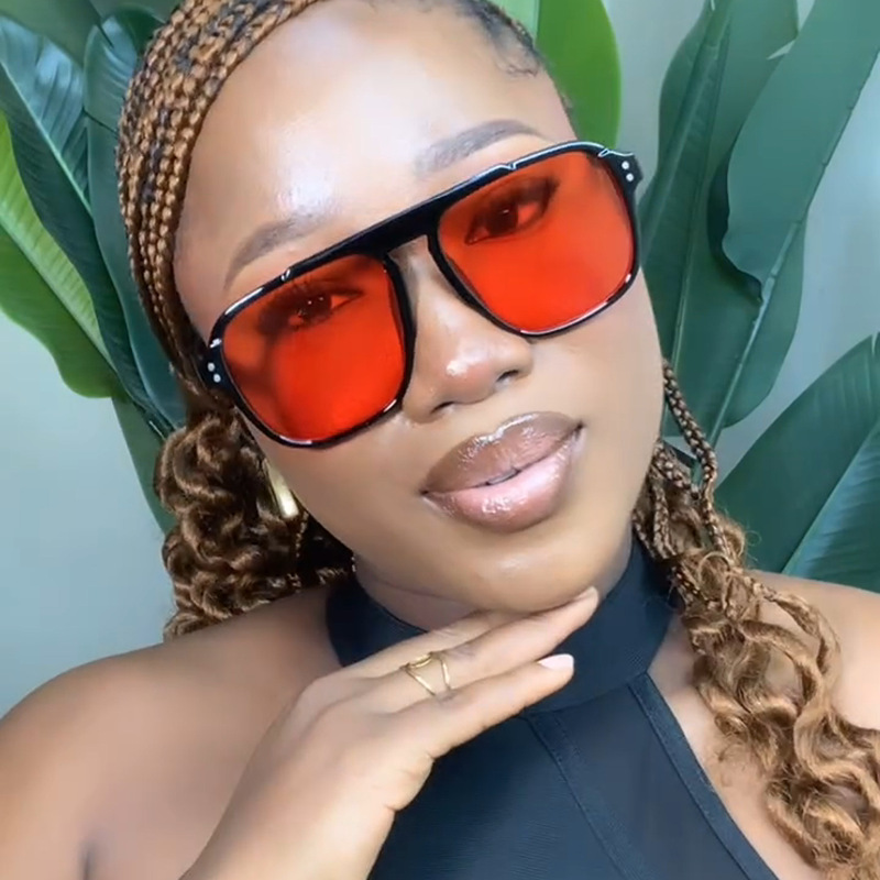Personalized Simple UV-proof Women's Sunglasses - Image 9