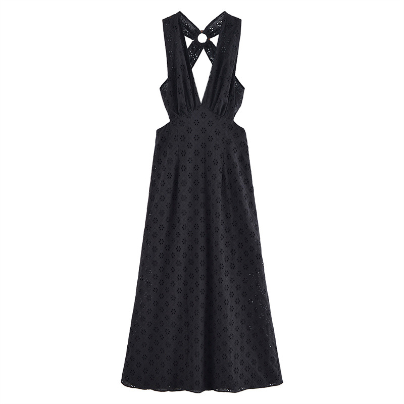 Hollow Embroidery Halter Backless Dress