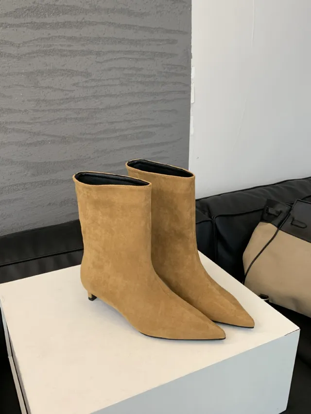 Low Heel French Retro Pointed Ankle Boots Brown - Shop at LoveMi