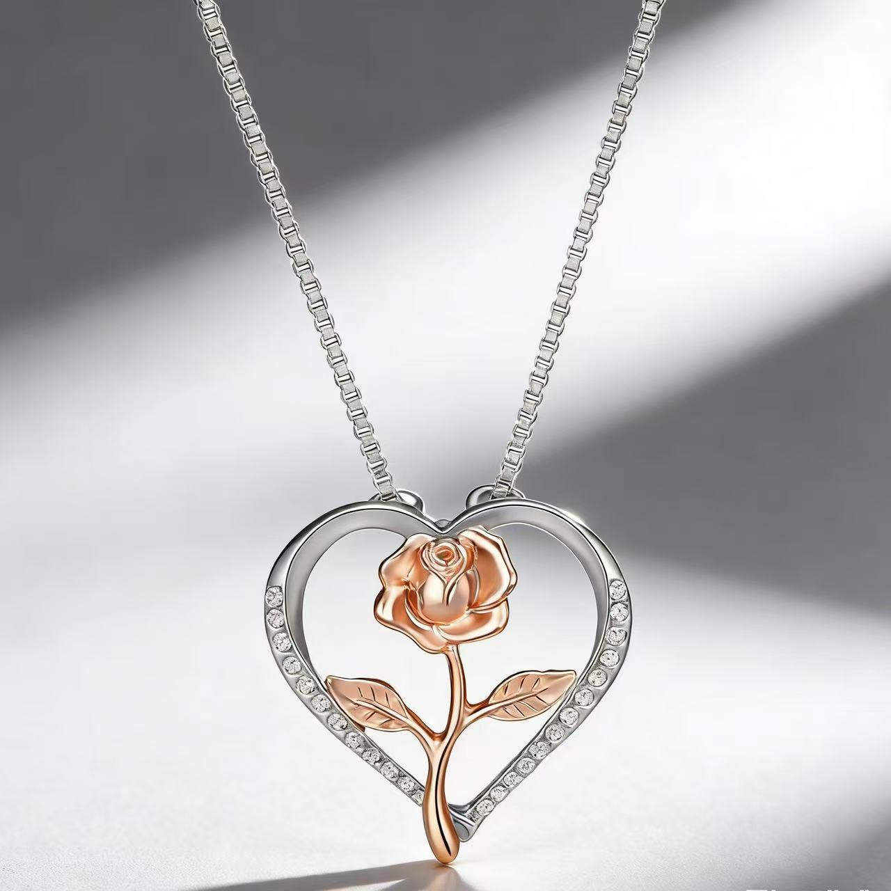 Heart Shaped Necklace For Women Clavicle Length Chain With A Heart Pendant