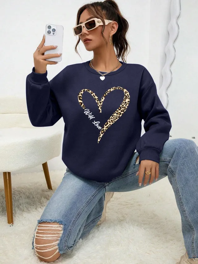 Leopard Wild Heart Pattern Print Female Sweatshirt Set Fur L Darkblue - Shop at LoveMi