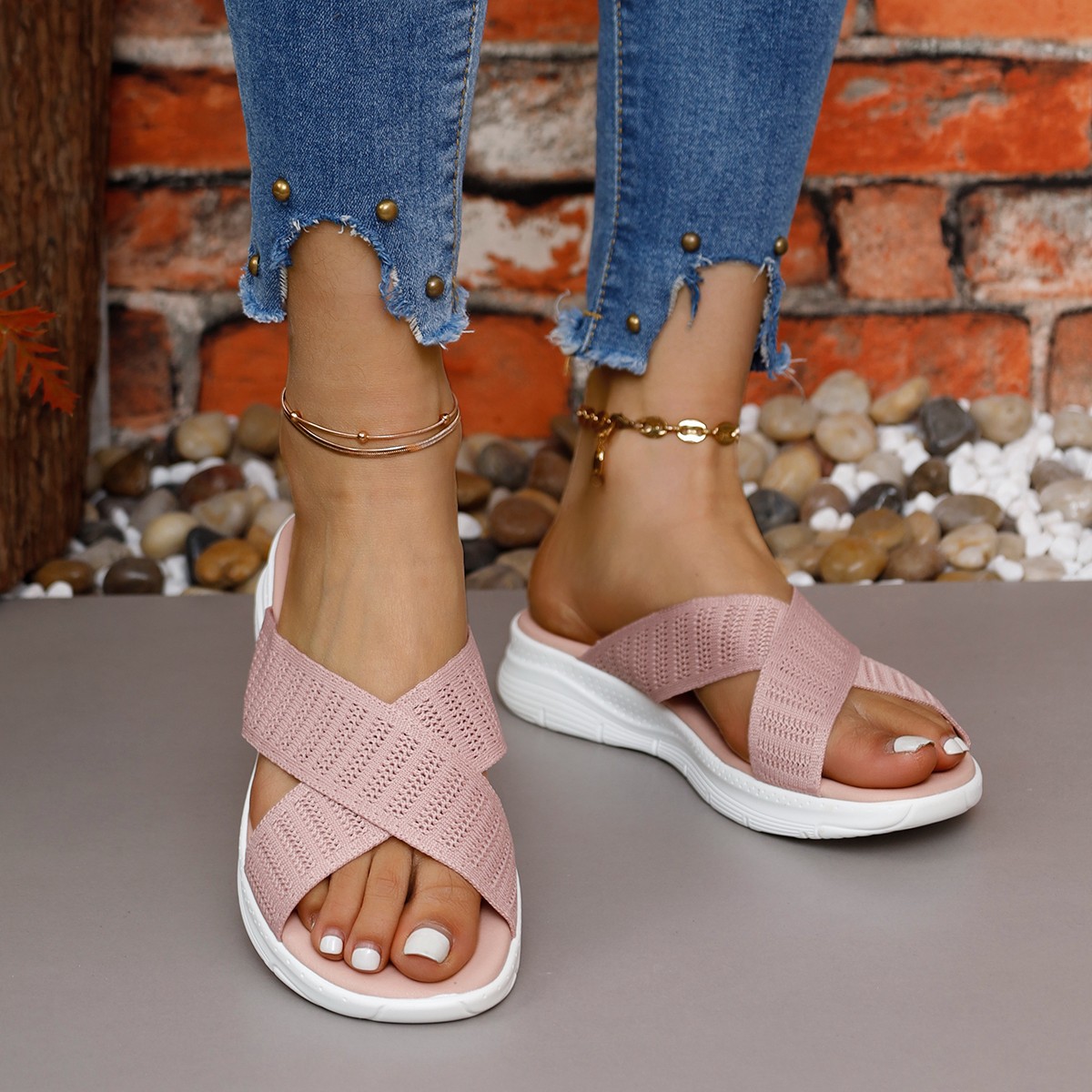 Plus-size Womens Beach Flip-flops