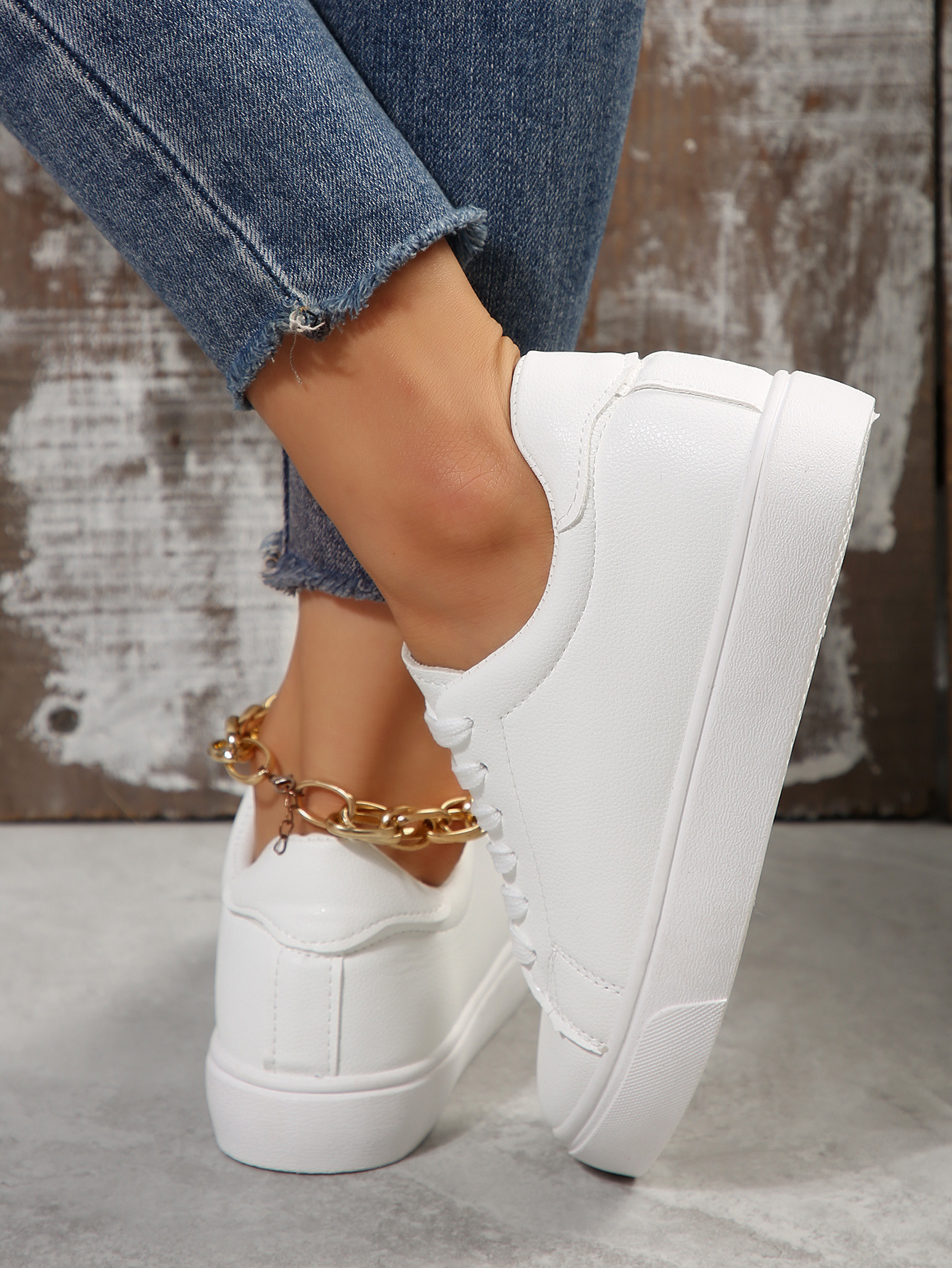 Casual Versatile White Flat Shoes Laced Korean-style Low-top Sneakers 14 18f8e735 ebd1 432d a971 855ac981af91