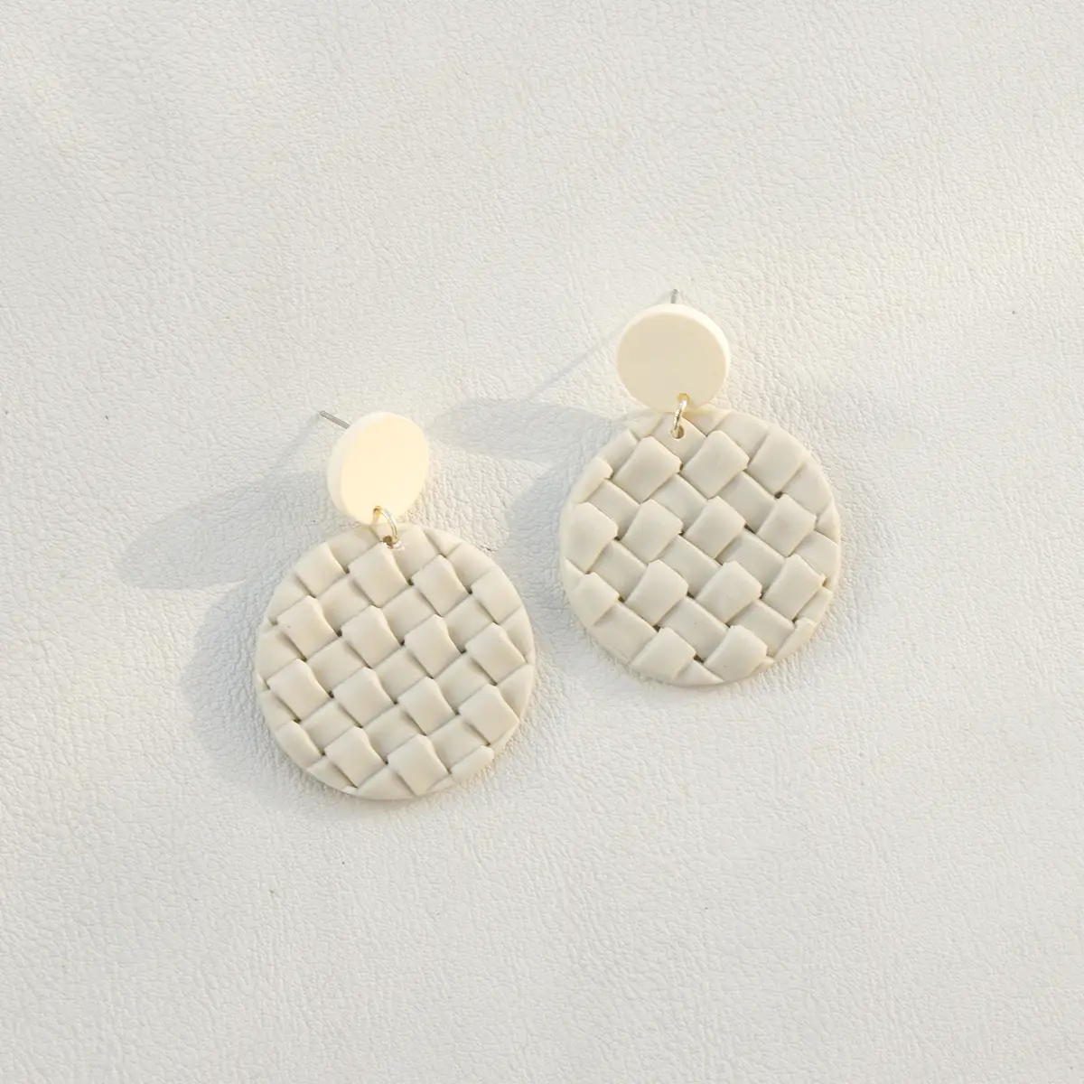 Ins Vacation Retro Exaggerated Round Polymer Clay Pendant Earrings