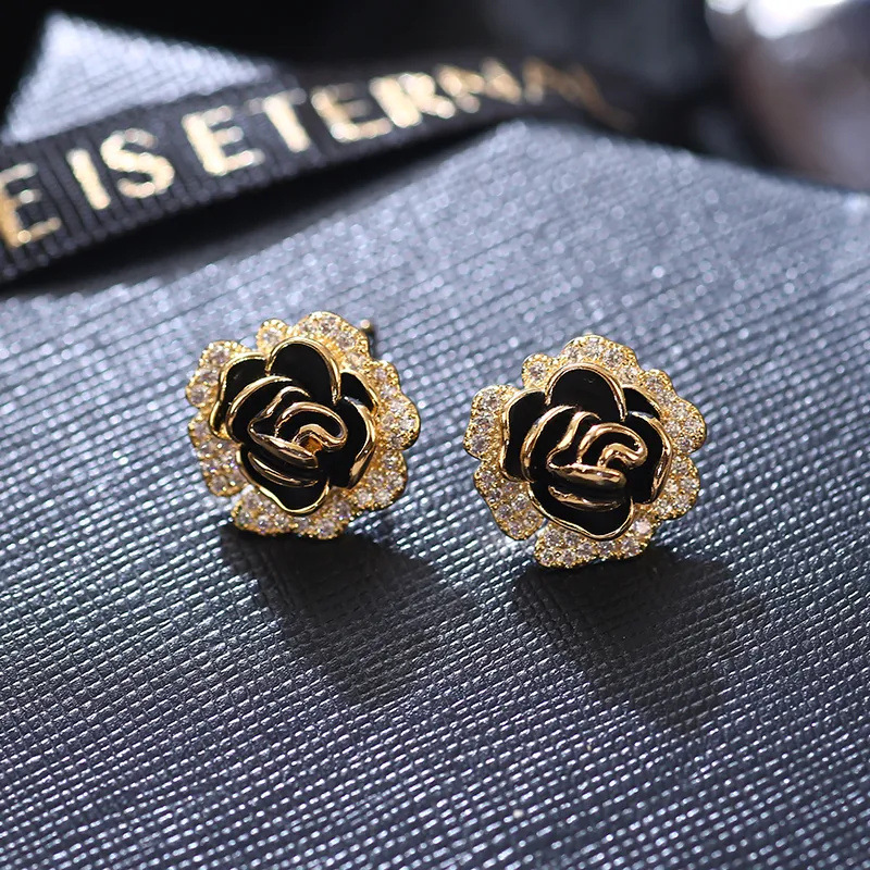 Women's Light Luxury Black Camellia Stud Earrings