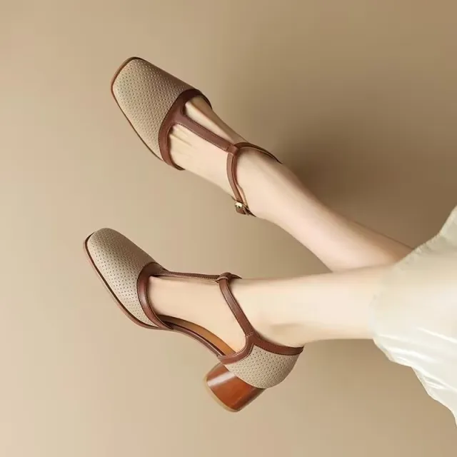 Hole Sandals Female Summer Retro Style Color Block Chunky Heel Pumps Apricot - Shop at LoveMi