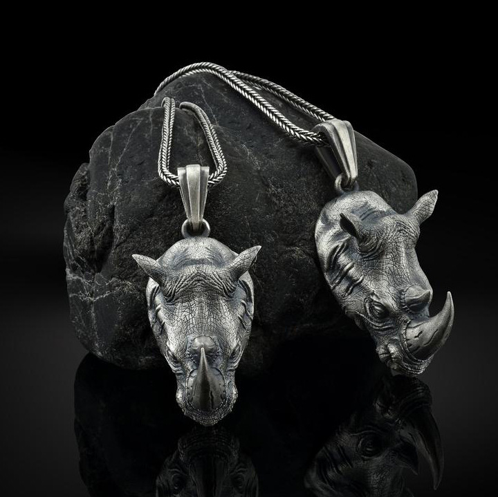 Wild Rhinoceros Head Pendant Men's Domineering Necklace Animal Personality All-match Sweater Chain