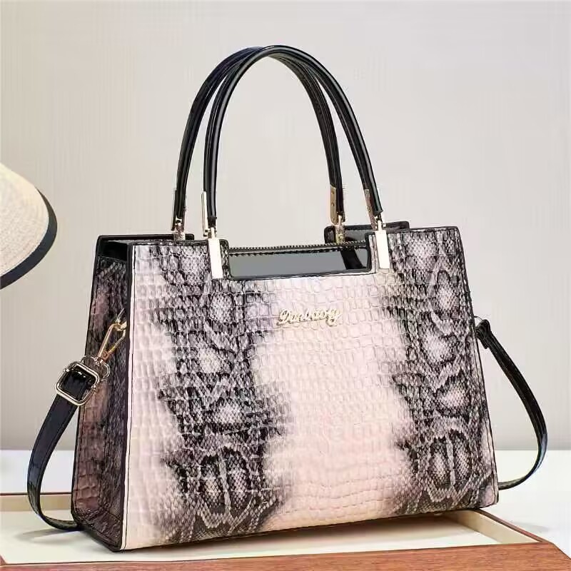 One-shoulder Portable Messenger Bag Is Popular For Women's Large Bags Women This Year - Image 3