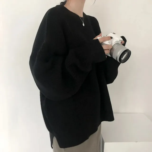 Slit Hemline At Hem Loose Sweater Round Neck Pullover Top Women Black - Shop at LoveMi