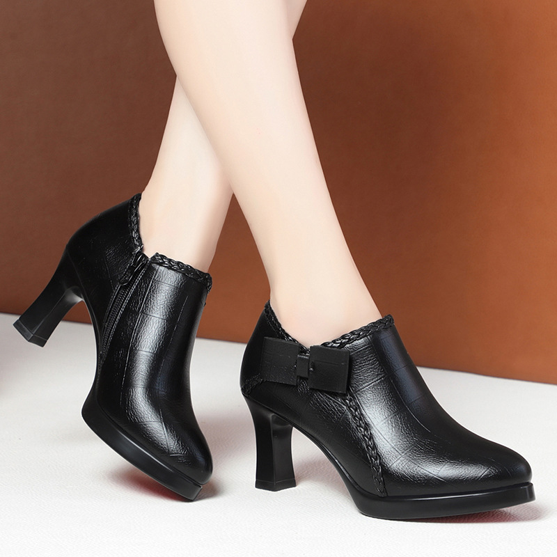 Chunky Heel Pointed Toe Pumps, picture 4 of 5