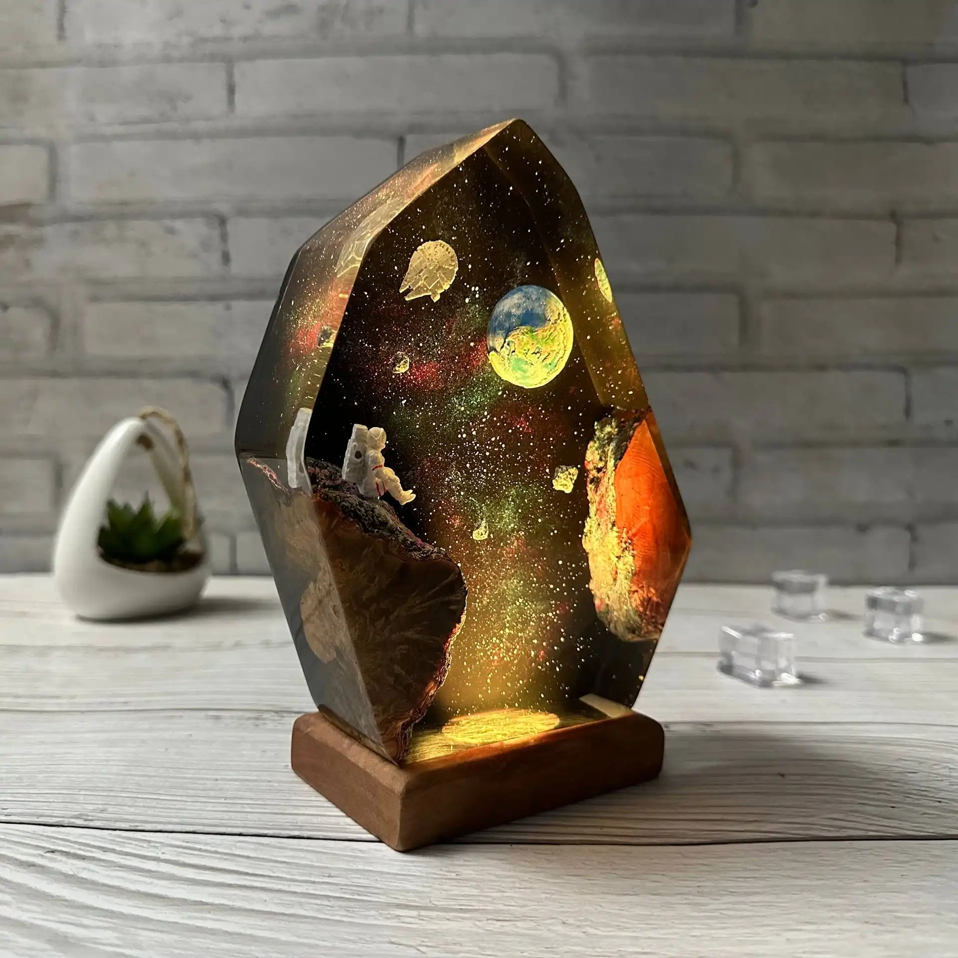 Household Minimalist Resin Interstellar Drip Glue Lamp