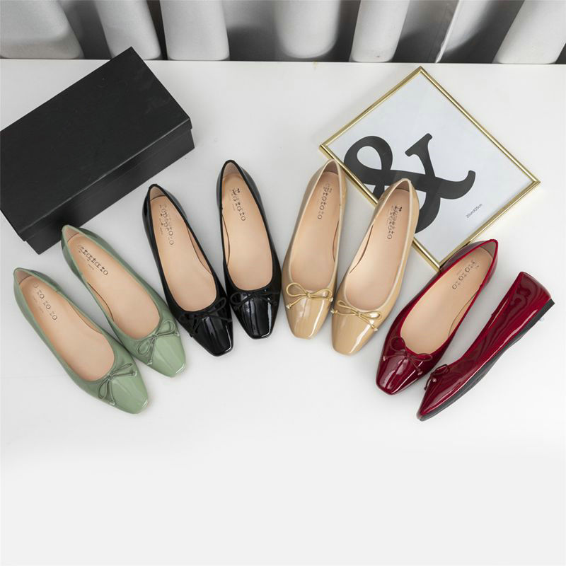 French-style Vintage Square-toe Patent Leather Low-cut Pumps