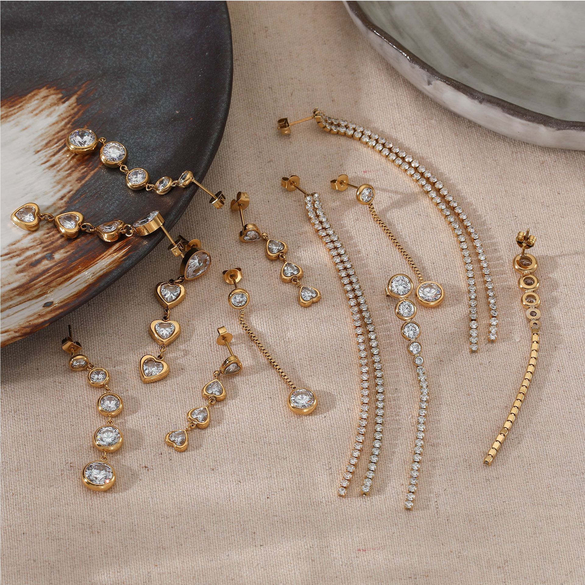 Elegant Stylish Earrings That Wont Fade - Image 1